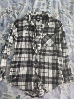 GAP Black & White Plaid Button-Down Shirt